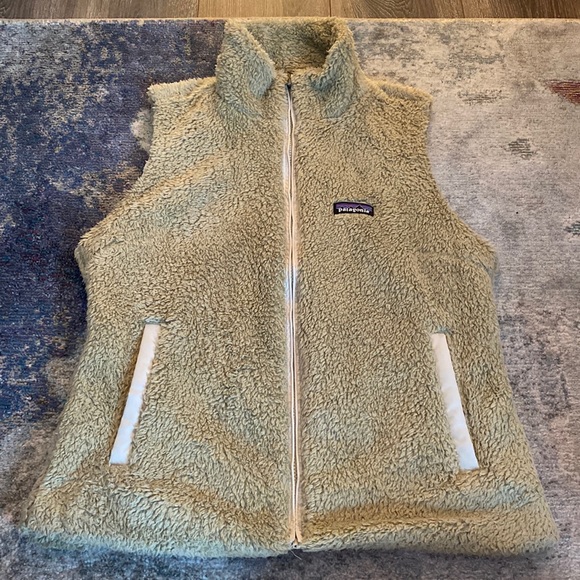 Women's Patagonia Los Gatos Fleece Vest - Picture 2 of 4